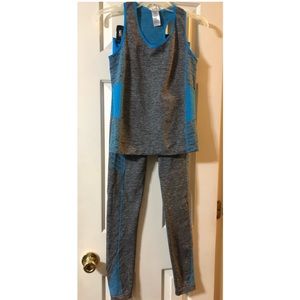 Women’s Grey/Aqua Workout Set, Size S